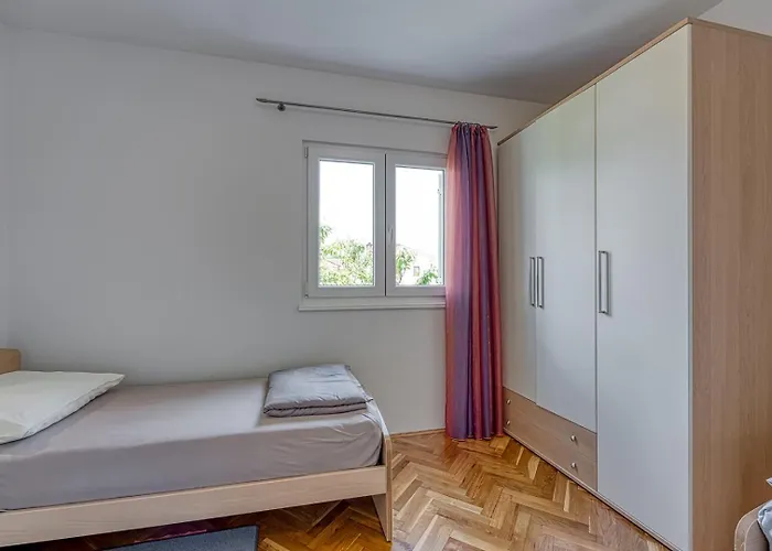 Pavluk With Balcony * Porec