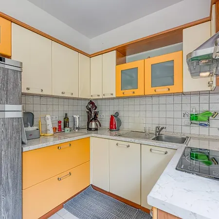Apartamento Pavluk With Balcony